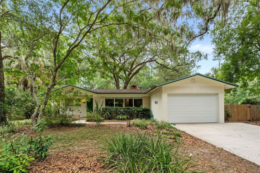 805 NW 39TH DRIVE, Gainesville, FL 32605