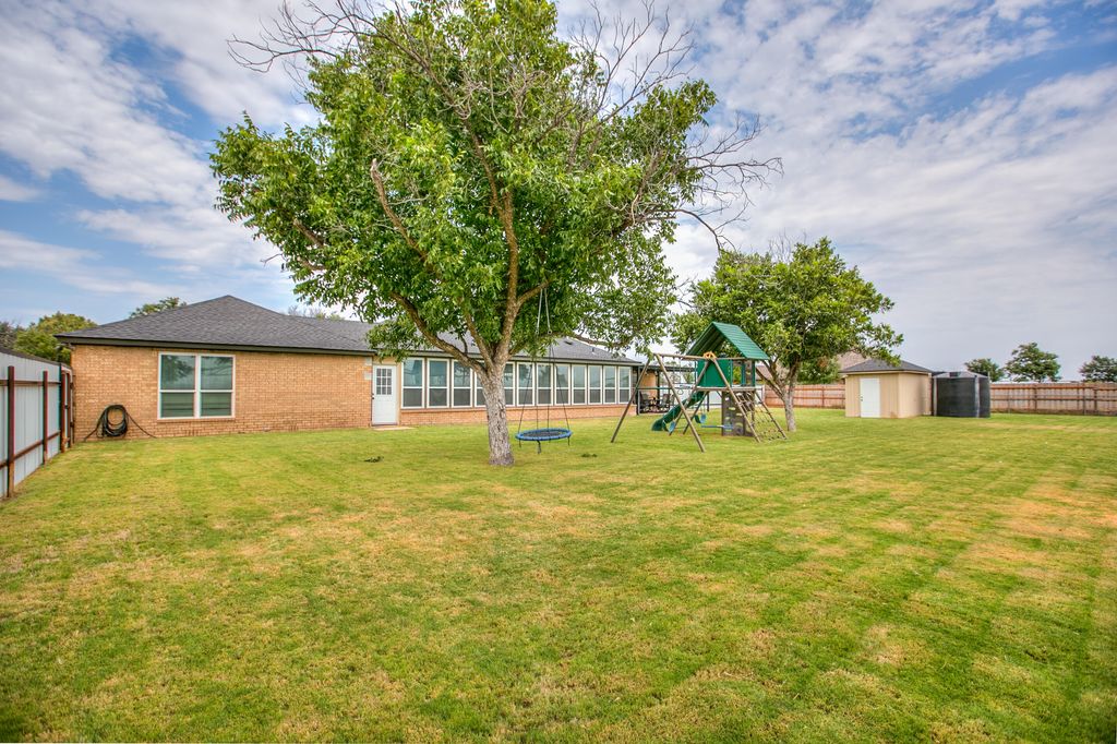 Image 49 of property listing at 6581 Plainview Drive, San Angelo, TX 76905