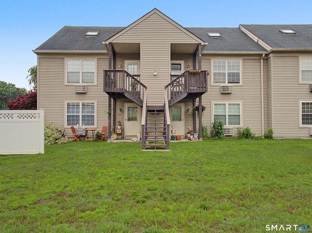 41 Glen Ridge Court 41, New Milford, CT 06776
