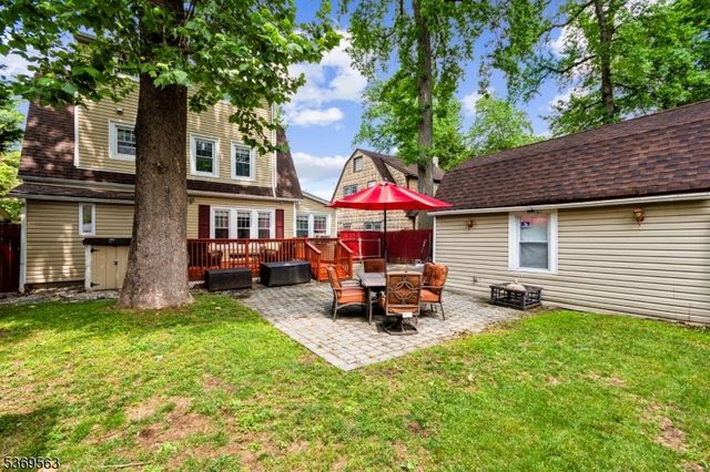 528 Wyndham Rd, Teaneck Twp., NJ 07666