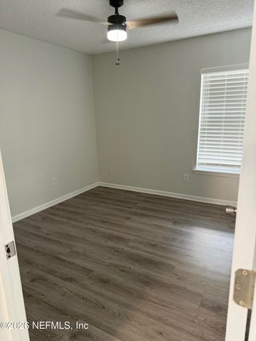 286 MAIN Street, Atlantic Beach, FL 32233