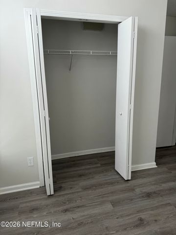 286 MAIN Street, Atlantic Beach, FL 32233