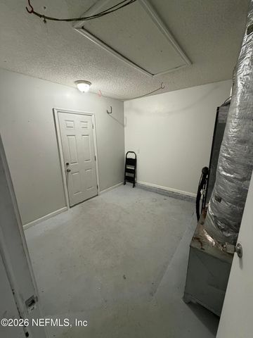 286 MAIN Street, Atlantic Beach, FL 32233