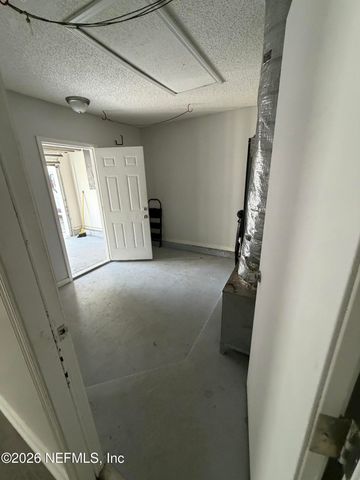 286 MAIN Street, Atlantic Beach, FL 32233