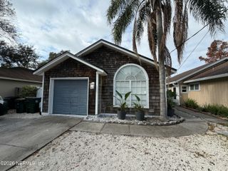 286 MAIN Street, Atlantic Beach, FL 32233