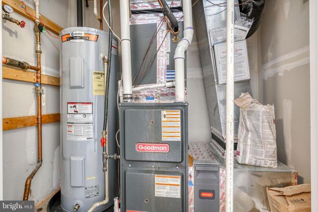 985 MORGAN RUN RD, Middle River, MD 21220