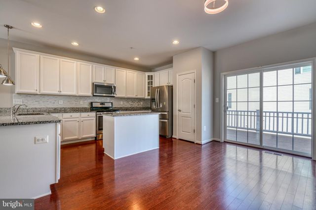 985 MORGAN RUN RD, Middle River, MD 21220