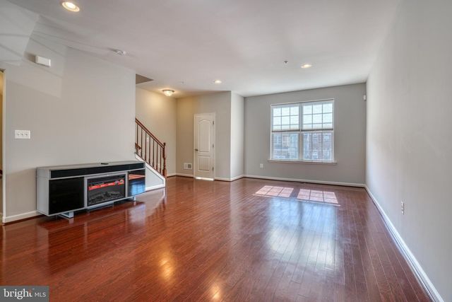 985 MORGAN RUN RD, Middle River, MD 21220