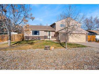 1303 Baretta Dr, Loveland, CO 80538