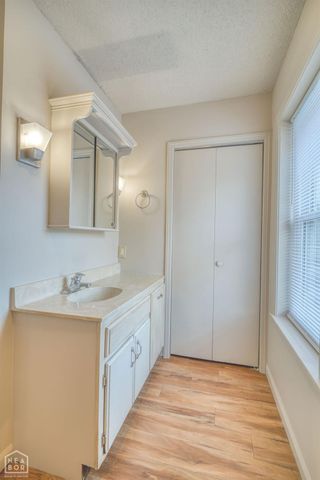 1609 Hillcrest Drive, Jonesboro, AR 72401