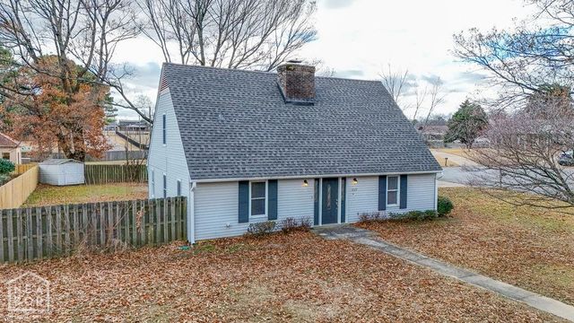 1609 Hillcrest Drive, Jonesboro, AR 72401