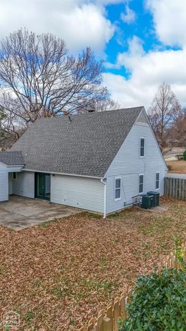 1609 Hillcrest Drive, Jonesboro, AR 72401