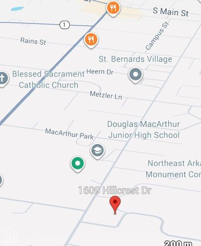 1609 Hillcrest Drive, Jonesboro, AR 72401