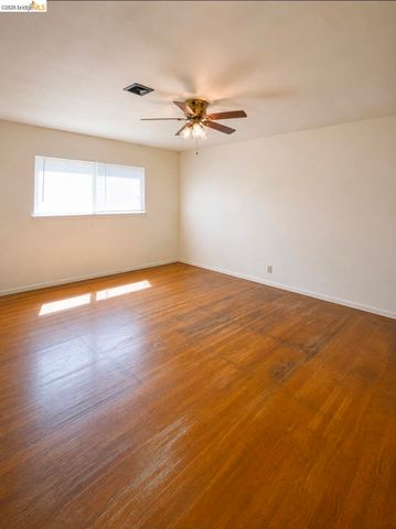 1480 Delwood St, Vallejo, CA 94591