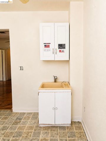 1480 Delwood St, Vallejo, CA 94591