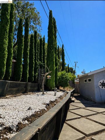 1480 Delwood St, Vallejo, CA 94591