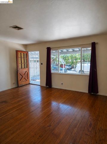 1480 Delwood St, Vallejo, CA 94591
