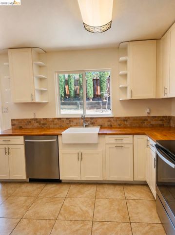 1480 Delwood St, Vallejo, CA 94591