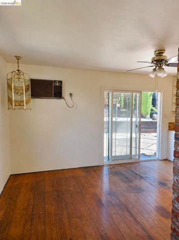 1480 Delwood St, Vallejo, CA 94591