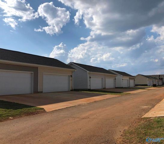 418 Falls Pointe, Madison, AL 35756