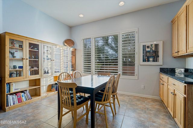 12740 N Piping Rock Road, Oro Valley, AZ 85755