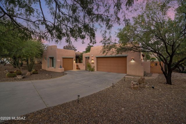 12740 N Piping Rock Road, Oro Valley, AZ 85755