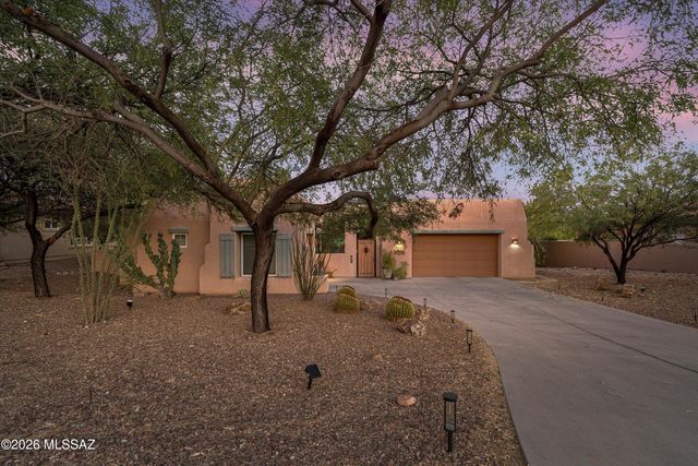 12740 N Piping Rock Road, Oro Valley, AZ 85755