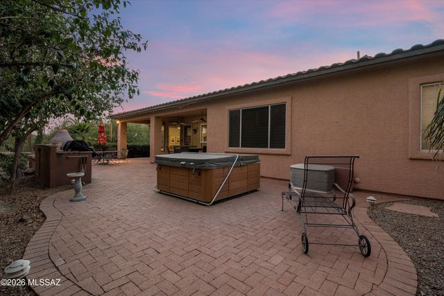 12740 N Piping Rock Road, Oro Valley, AZ 85755