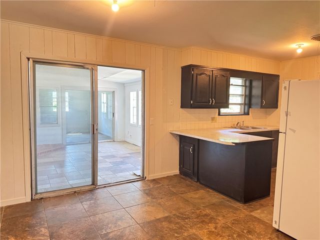 506 Dyer Street, Springdale, AR 72762