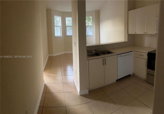 2826 SE 16th Place 203, Homestead, FL 33035