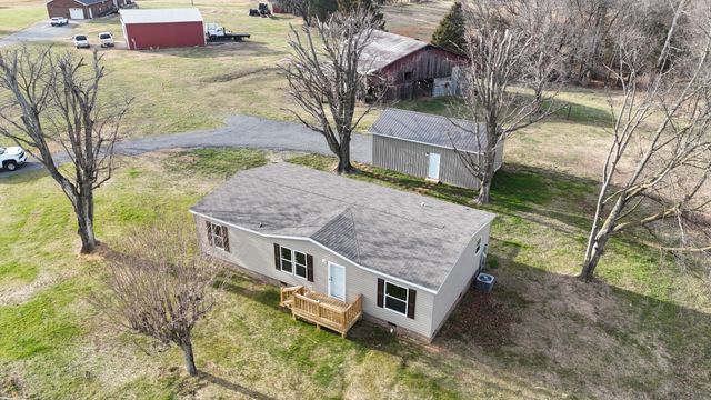 19692 Clay County Highway, Red Boiling Springs, TN 37150