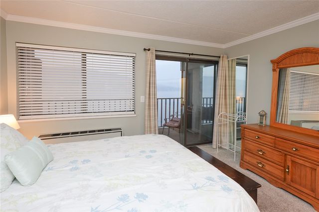 16 Cliffside Drive, South Bristol, NY 14424