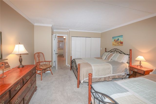 16 Cliffside Drive, South Bristol, NY 14424