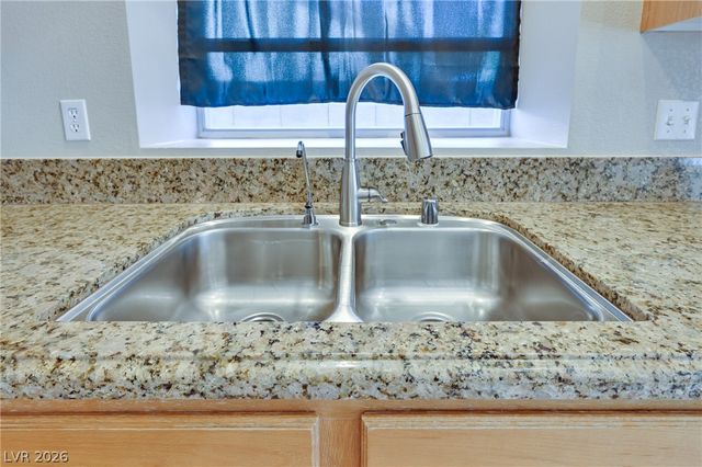 561 Pacer Terrace, Henderson, NV 89002