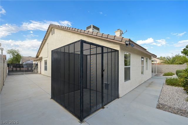561 Pacer Terrace, Henderson, NV 89002