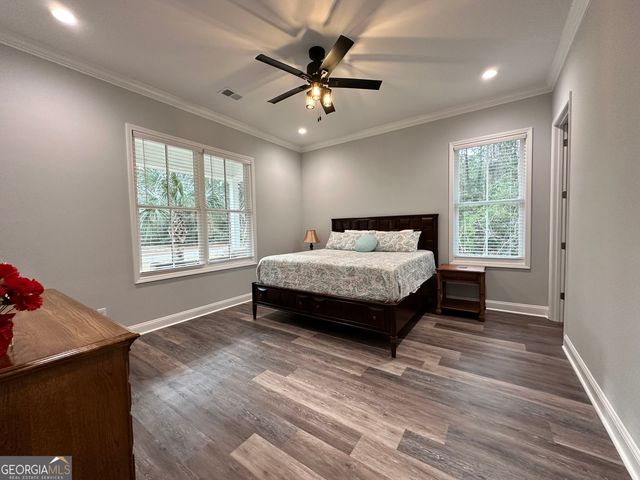 112 Tacatacoru Court, St. Marys, GA 31558