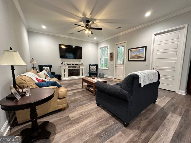 112 Tacatacoru Court, St. Marys, GA 31558