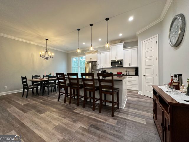 112 Tacatacoru Court, St. Marys, GA 31558