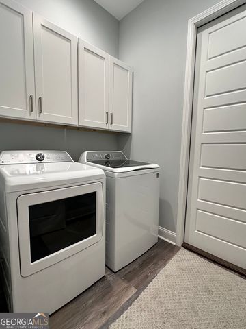 112 Tacatacoru Court, St. Marys, GA 31558