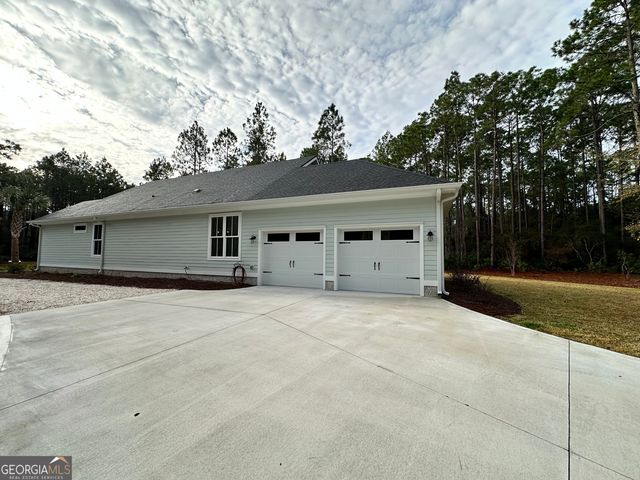 112 Tacatacoru Court, St. Marys, GA 31558