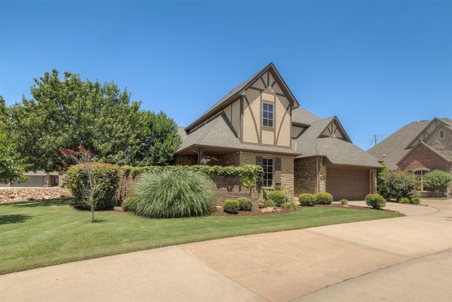 929 Villas Creek Drive, Edmond, OK 73003