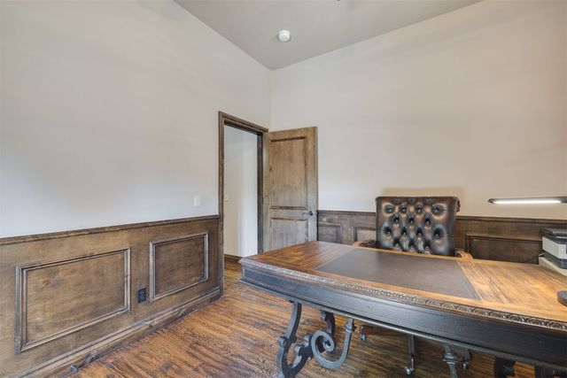 929 Villas Creek Drive, Edmond, OK 73003