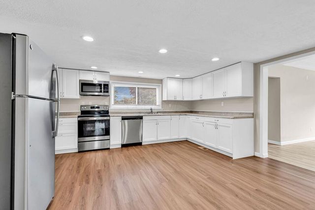 3841 S Section Line Road, Delaware, OH 43015