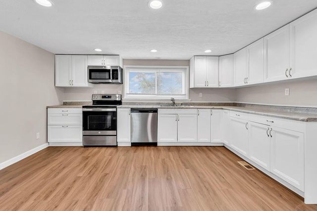 3841 S Section Line Road, Delaware, OH 43015