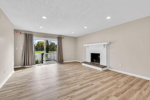 3841 S Section Line Road, Delaware, OH 43015