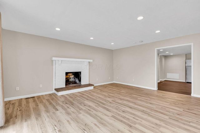 3841 S Section Line Road, Delaware, OH 43015