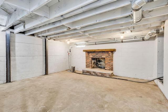 3841 S Section Line Road, Delaware, OH 43015