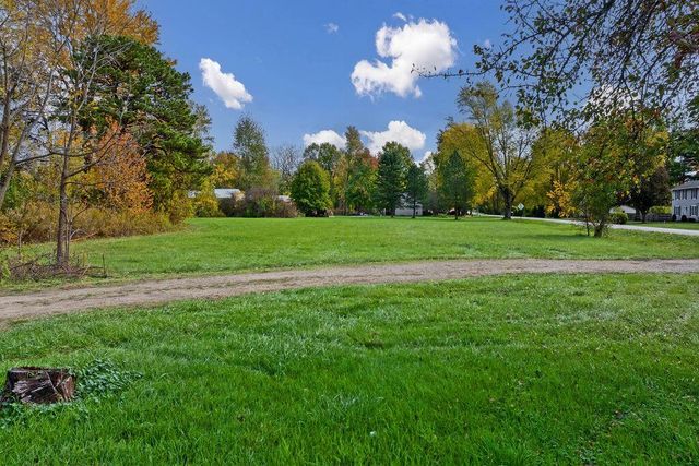 3841 S Section Line Road, Delaware, OH 43015