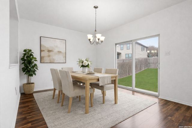 9819 Hawk Shr, Converse, TX 78109