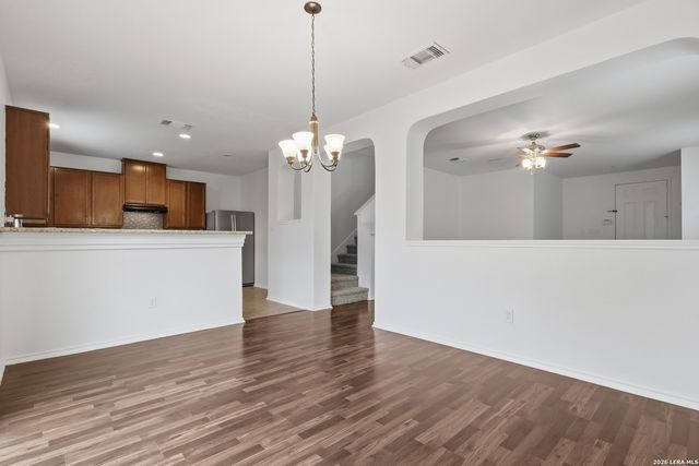 9819 Hawk Shr, Converse, TX 78109